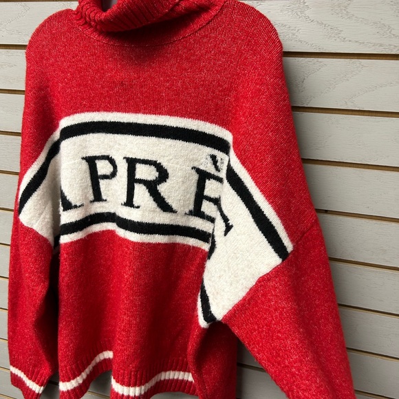 J.O.A. Red Après Turtleneck Sweater - Picture 6 of 7